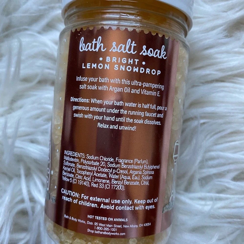 Bath & Body Works bath salts